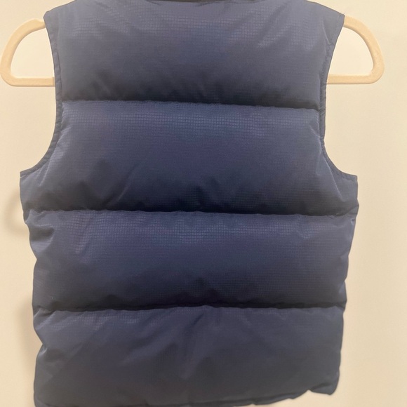 Vineyard Vines Navy Blue  Full Zip Pocket Puffer Vest / Size 7 - Picture 4 of 5